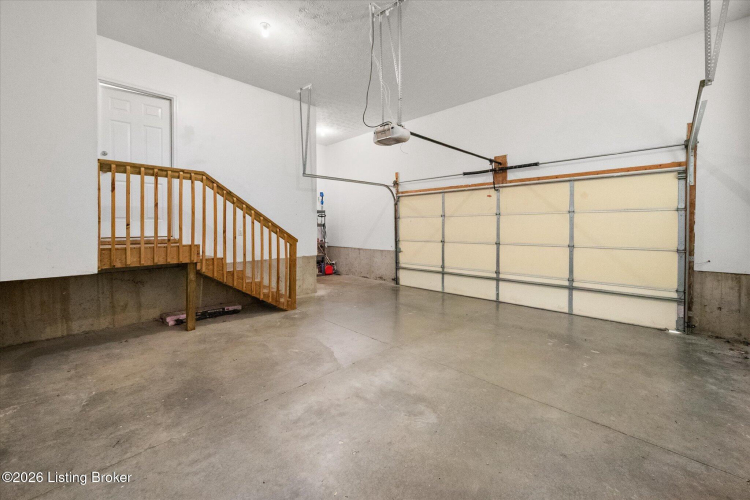 Listing Image 41