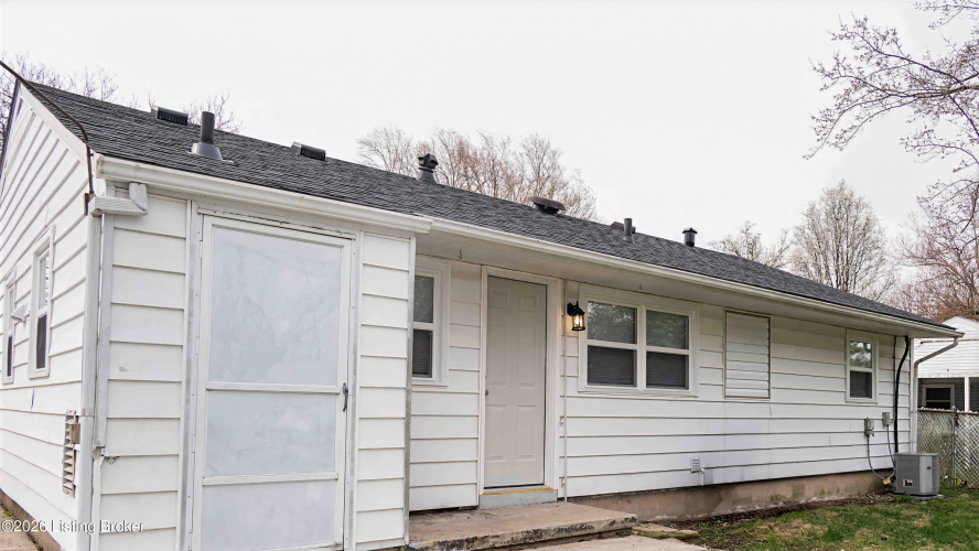 Listing Image 25