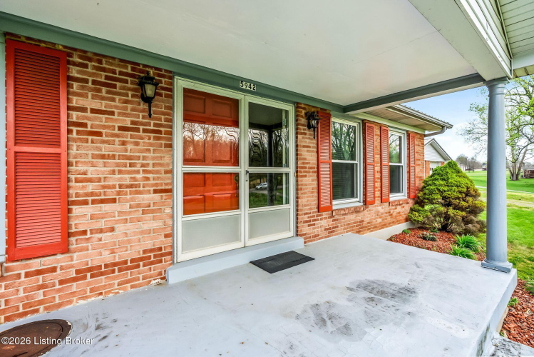 Listing Image 11