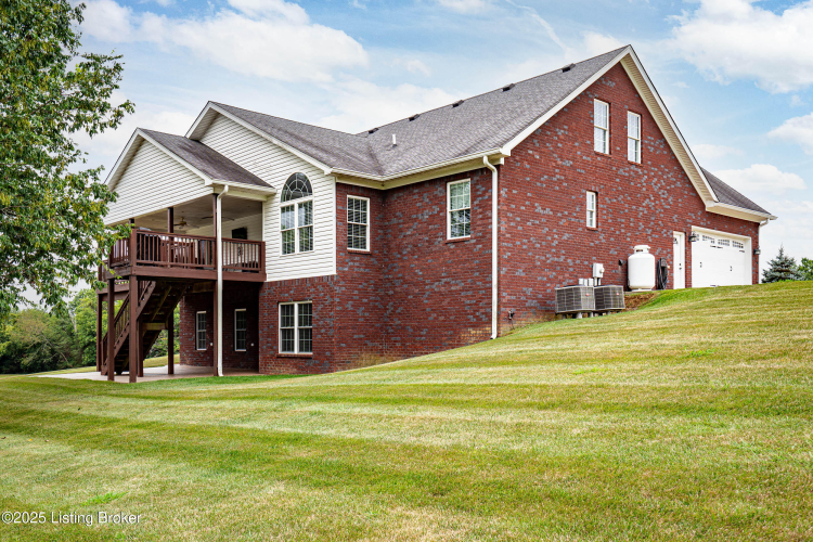 Listing Image 78