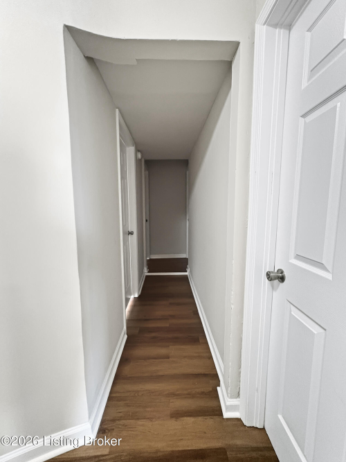 Listing Image 32