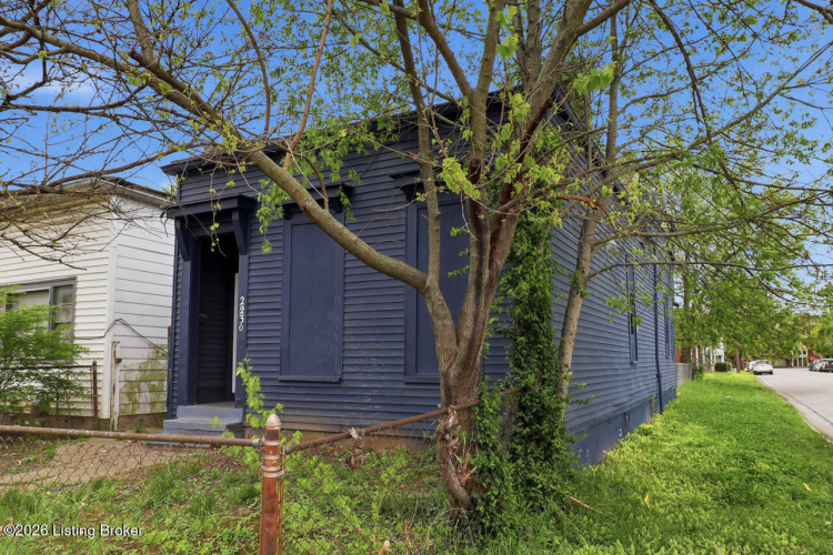 Listing Image 23
