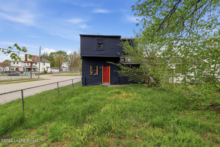 Listing Image 25