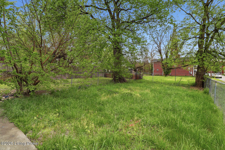 Listing Image 26