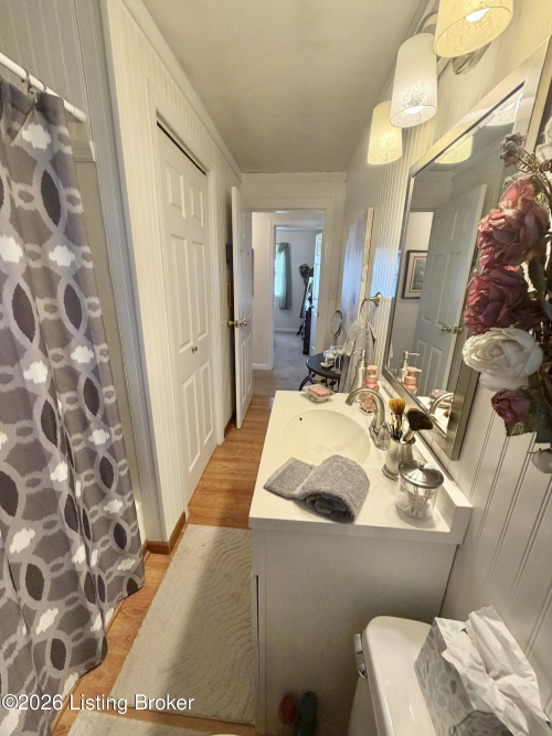 Listing Image 16