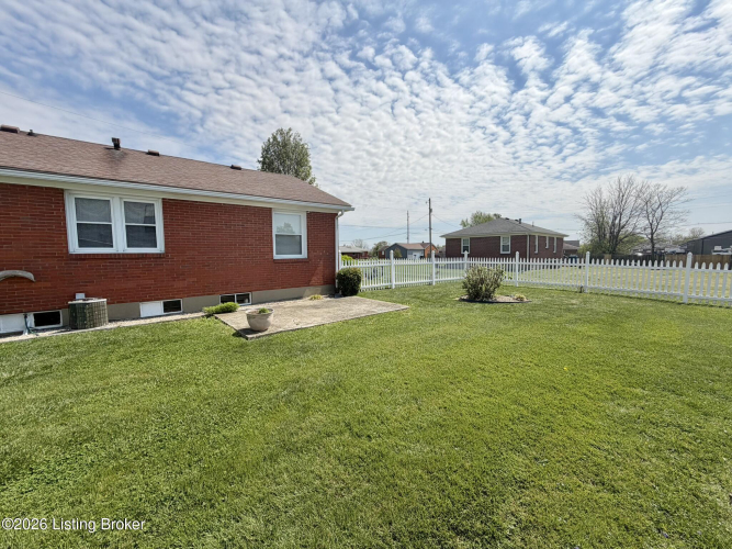 Listing Image 33