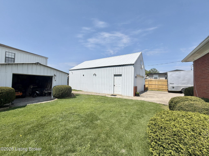Listing Image 36