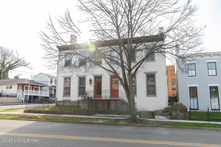 Listing Image 64