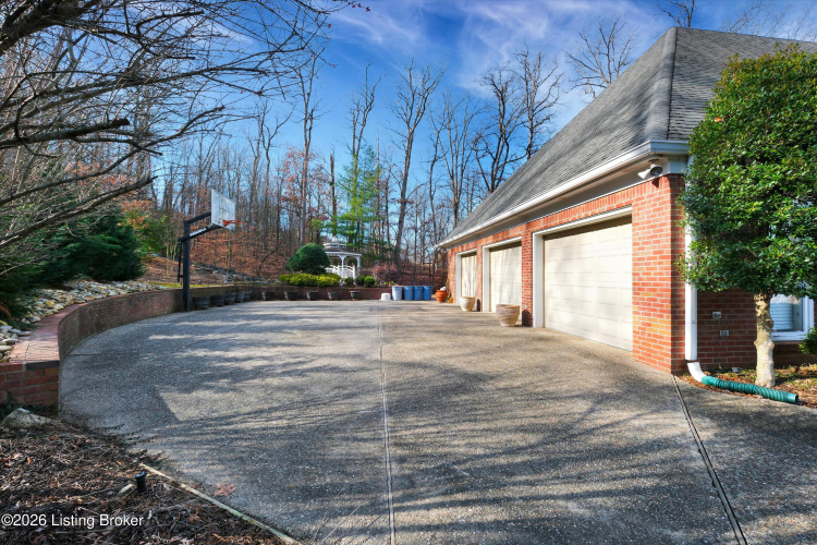 Listing Image 65