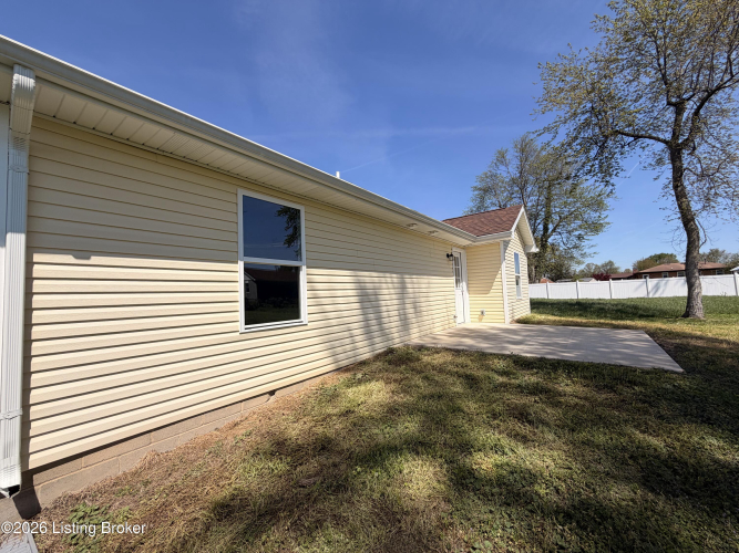 Listing Image 25