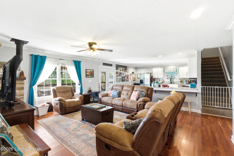 Listing Image 53