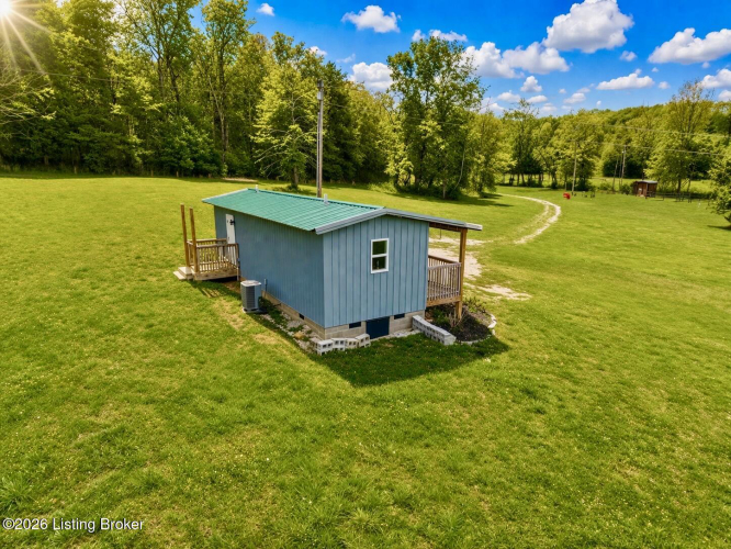 Listing Image 16