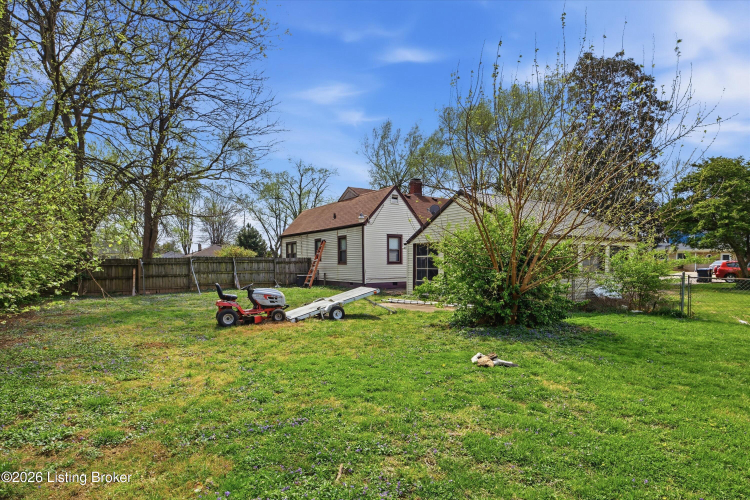 Listing Image 23