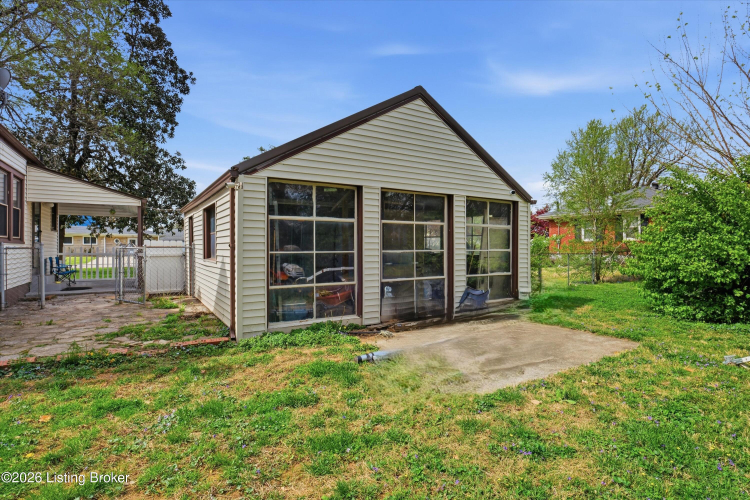 Listing Image 26