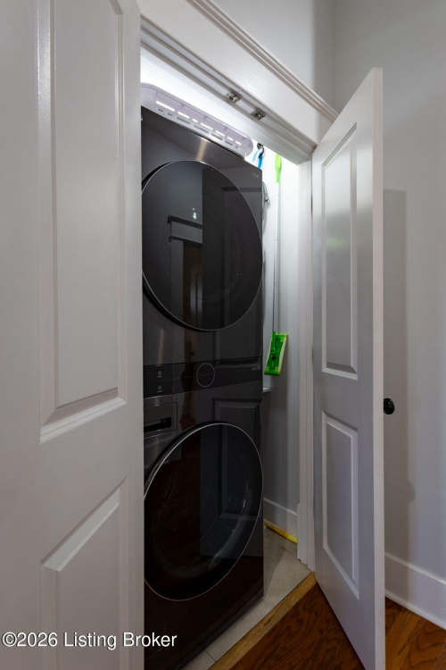 Listing Image 54
