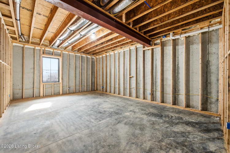 Listing Image 83