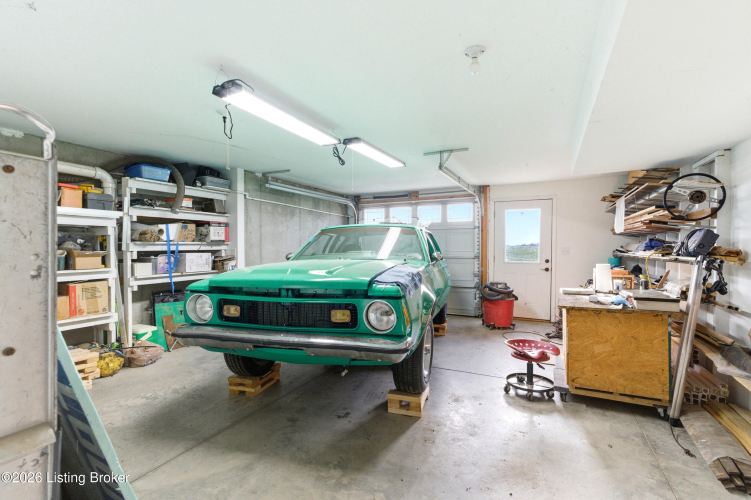 Listing Image 80