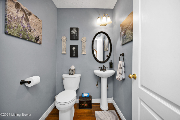 Listing Image 15