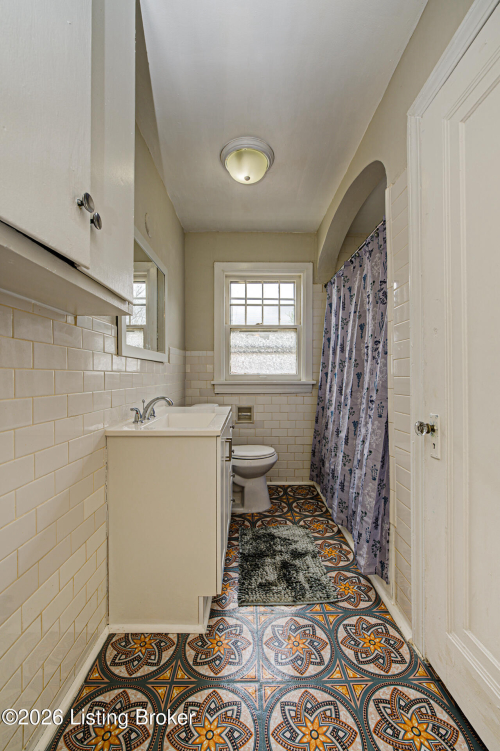 Listing Image 16