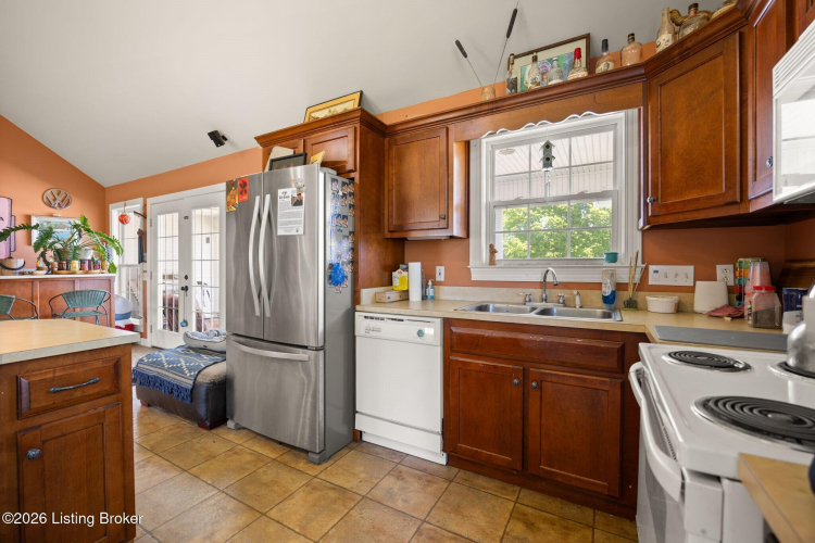 Listing Image 84