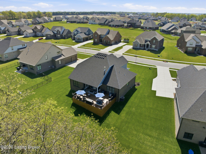 Listing Image 79