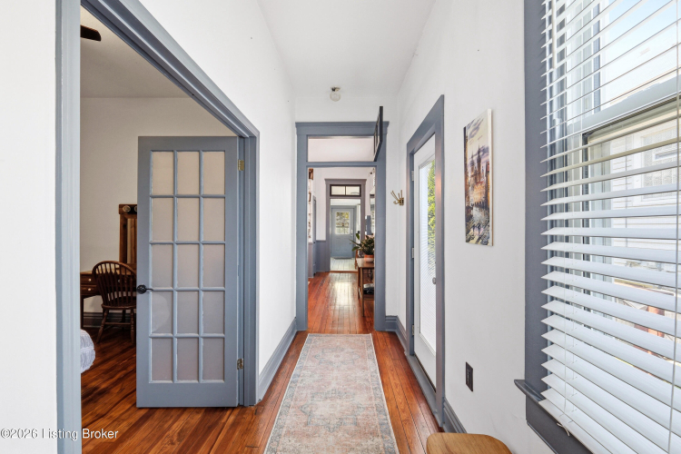 Listing Image 22