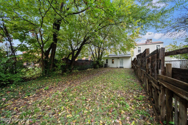 Listing Image 19