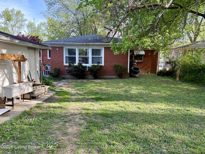 Listing Image 16