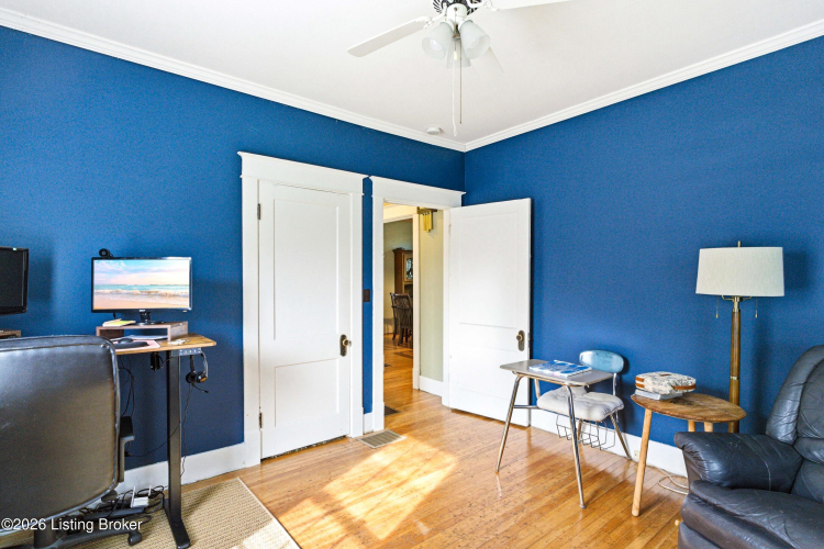 Listing Image 21