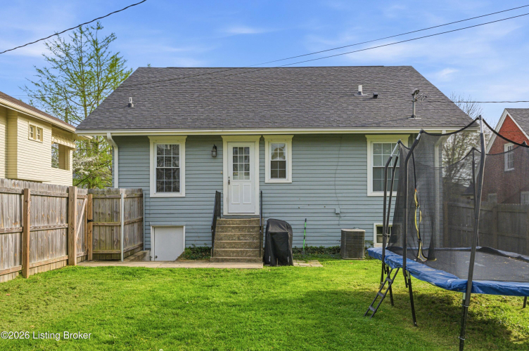 Listing Image 42