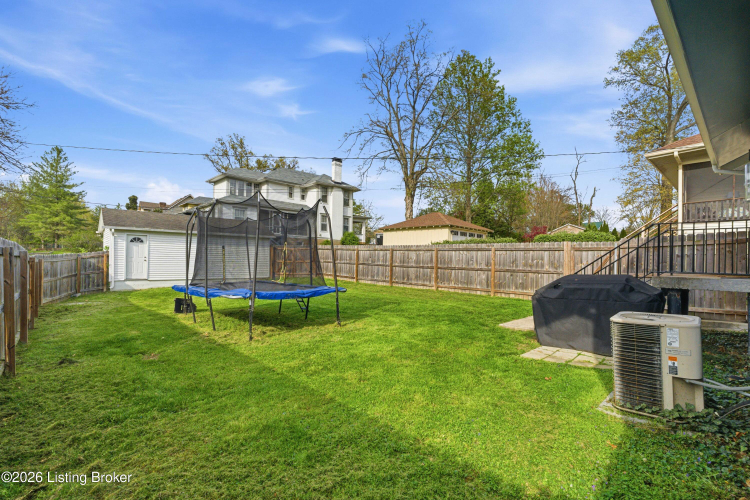 Listing Image 44