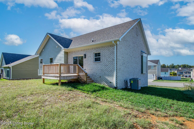 Listing Image 43