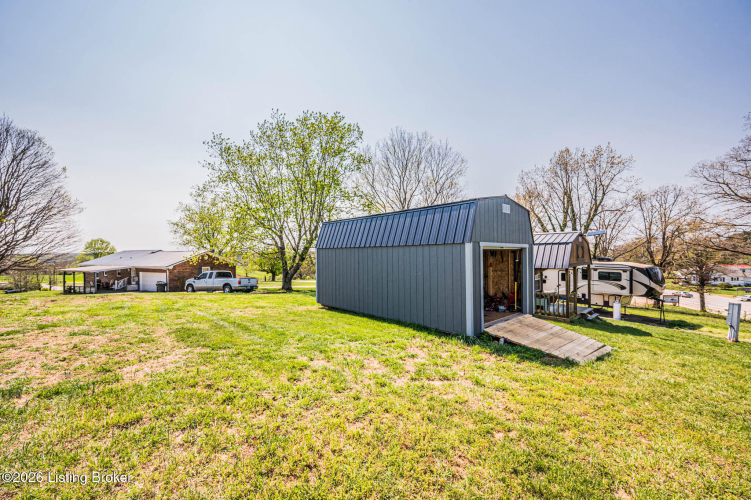 Listing Image 24