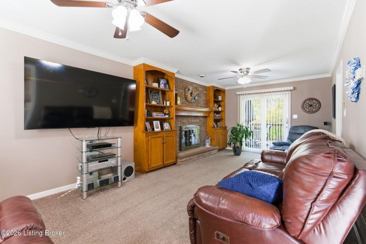 Listing Image 16