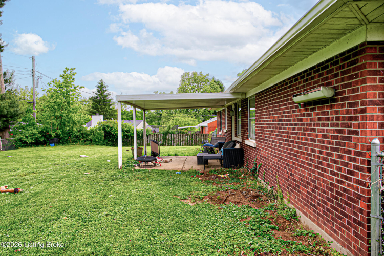 Listing Image 17