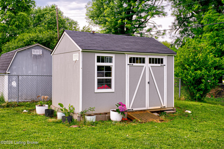 Listing Image 21
