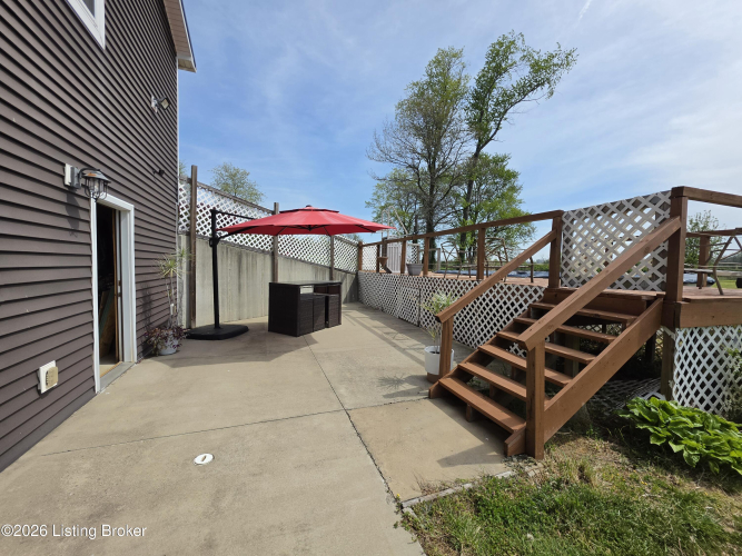 Listing Image 12