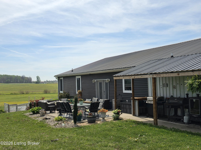 Listing Image 18