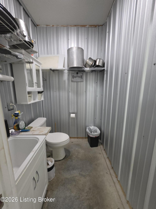 Listing Image 56