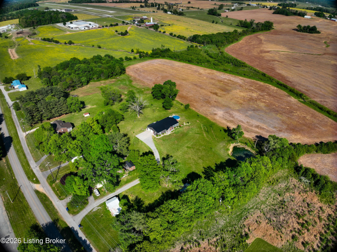Listing Image 82