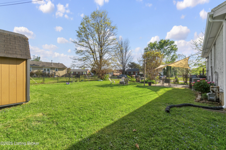 Listing Image 37