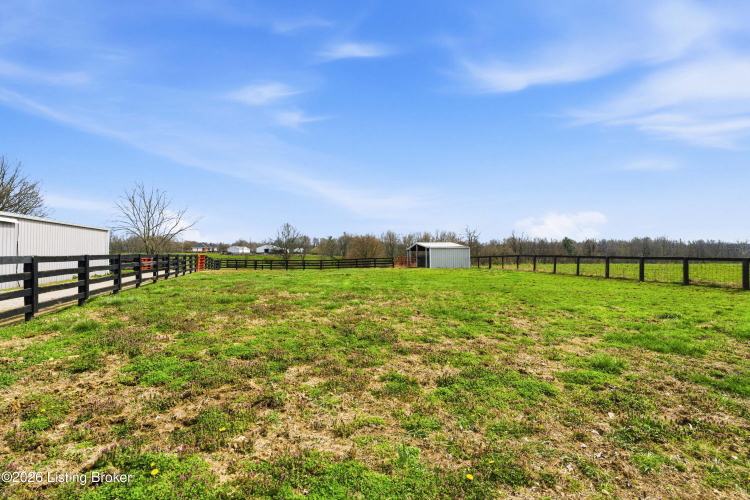 Listing Image 80