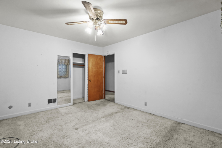 Listing Image 27