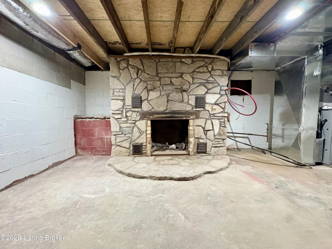 Listing Image 30