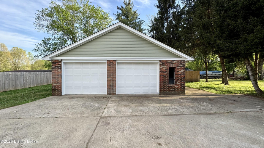 Listing Image 34