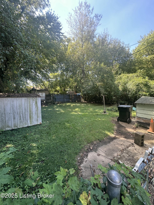 Listing Image 14