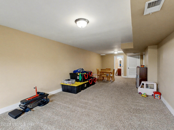 Listing Image 37