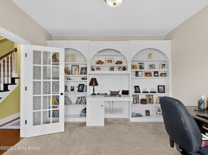 Listing Image 7