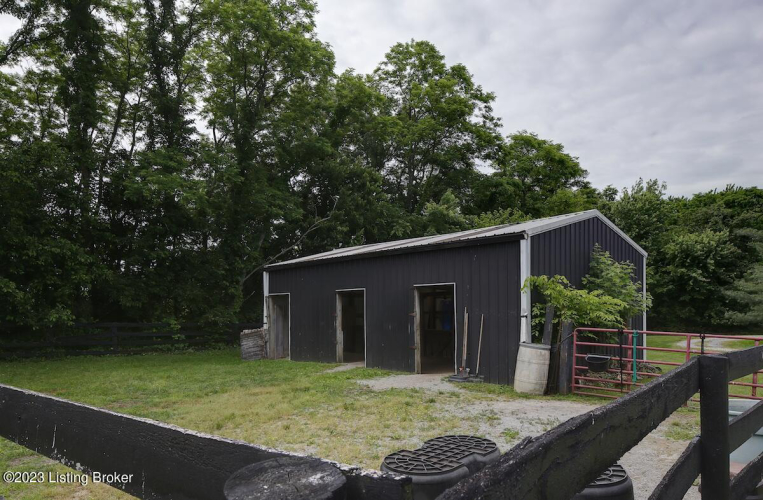 Listing Image 34