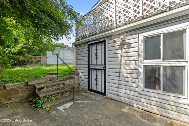 Listing Image 37